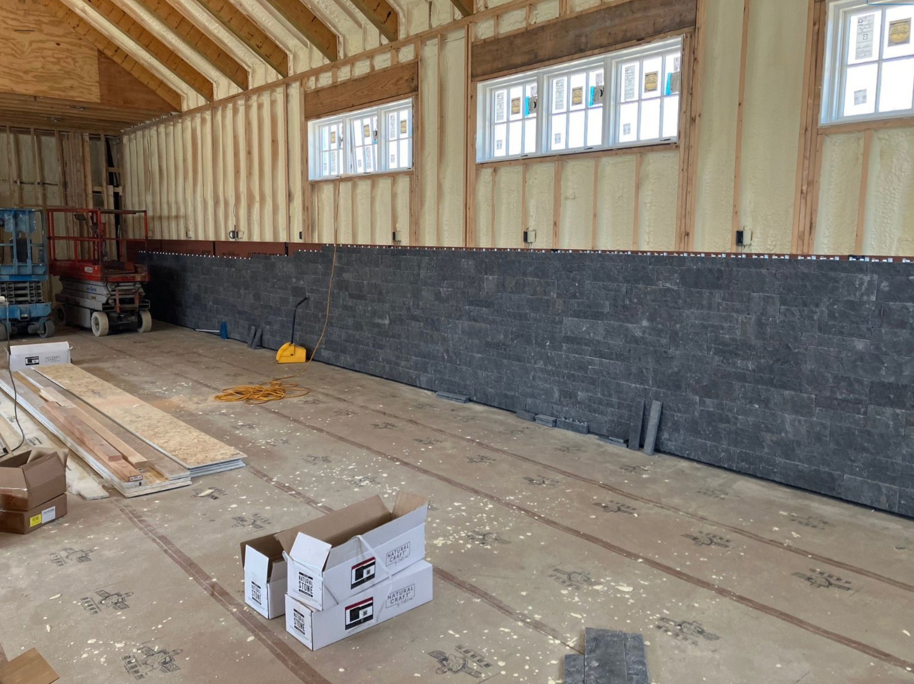 Natural Craft Screw-On Stone - Bellhurst - Flat - Small Box (6 SF)