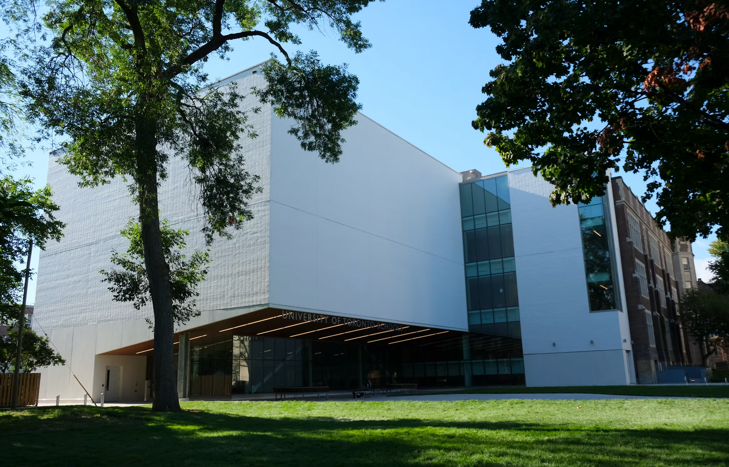 Thin Clay Brick Veneer - Snowfall - Flat - Small Box (8 SF)