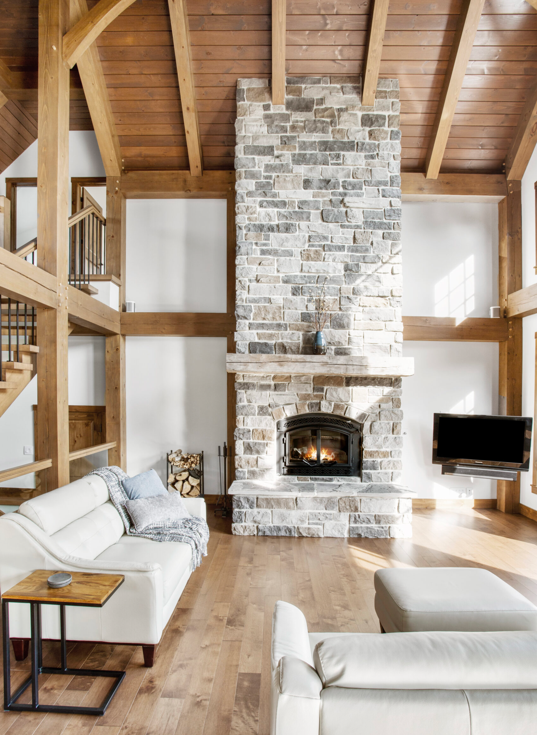 Cobble Stone Veneer - Black Forest - Flat - Small Box (10 SF)