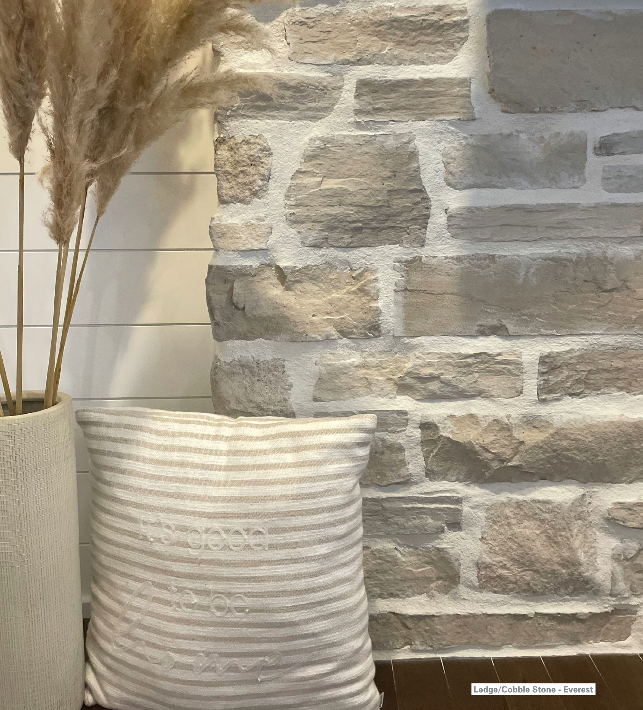 Ledge/Cobble Stone Veneer - Everest - Flat - Small Box (10 SF)