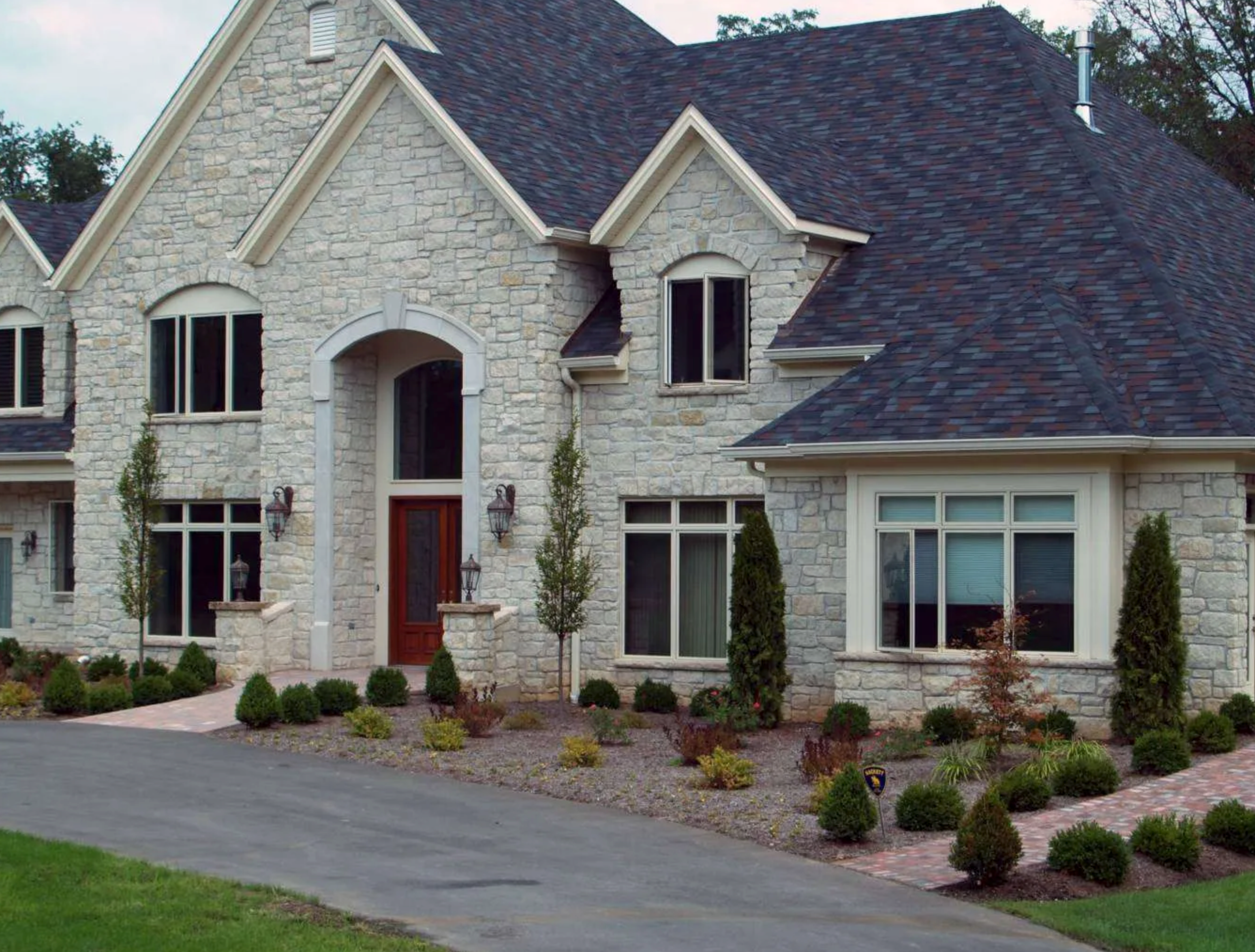 Weston Estate Tumbled Random Heights - Thin Veneer - Flats