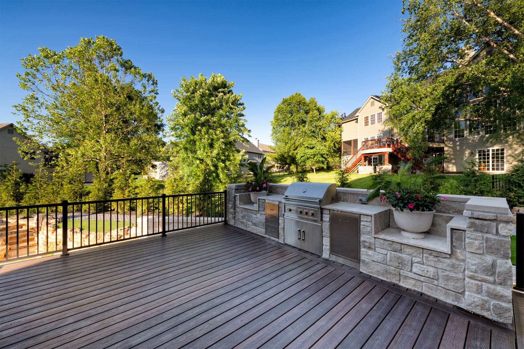Indiana Limestone Gray Tumbled Dimensional — outdoor kitchen installation