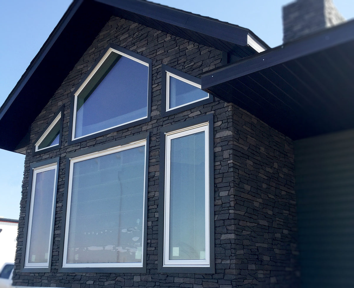 Quality Stone Ridge Stone Panel in Black Blend — view 13
