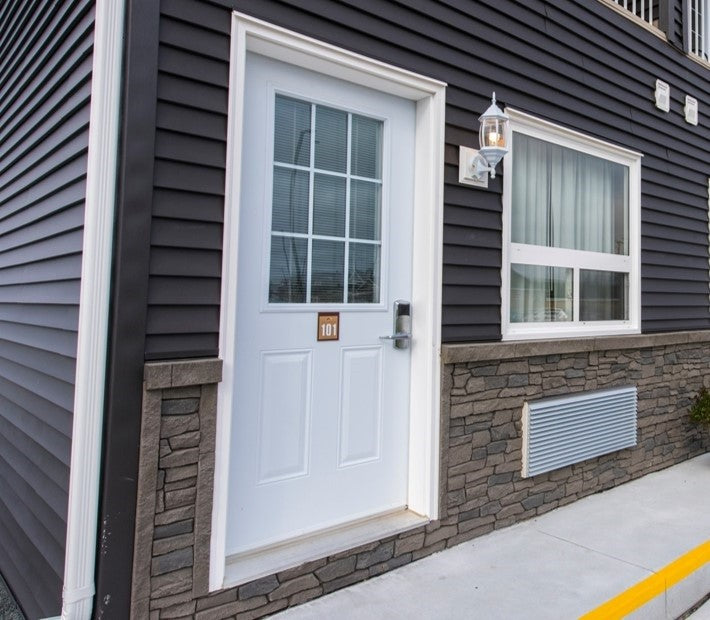Quality Stone Ridge Stone Panel in Grey Blend — view 14