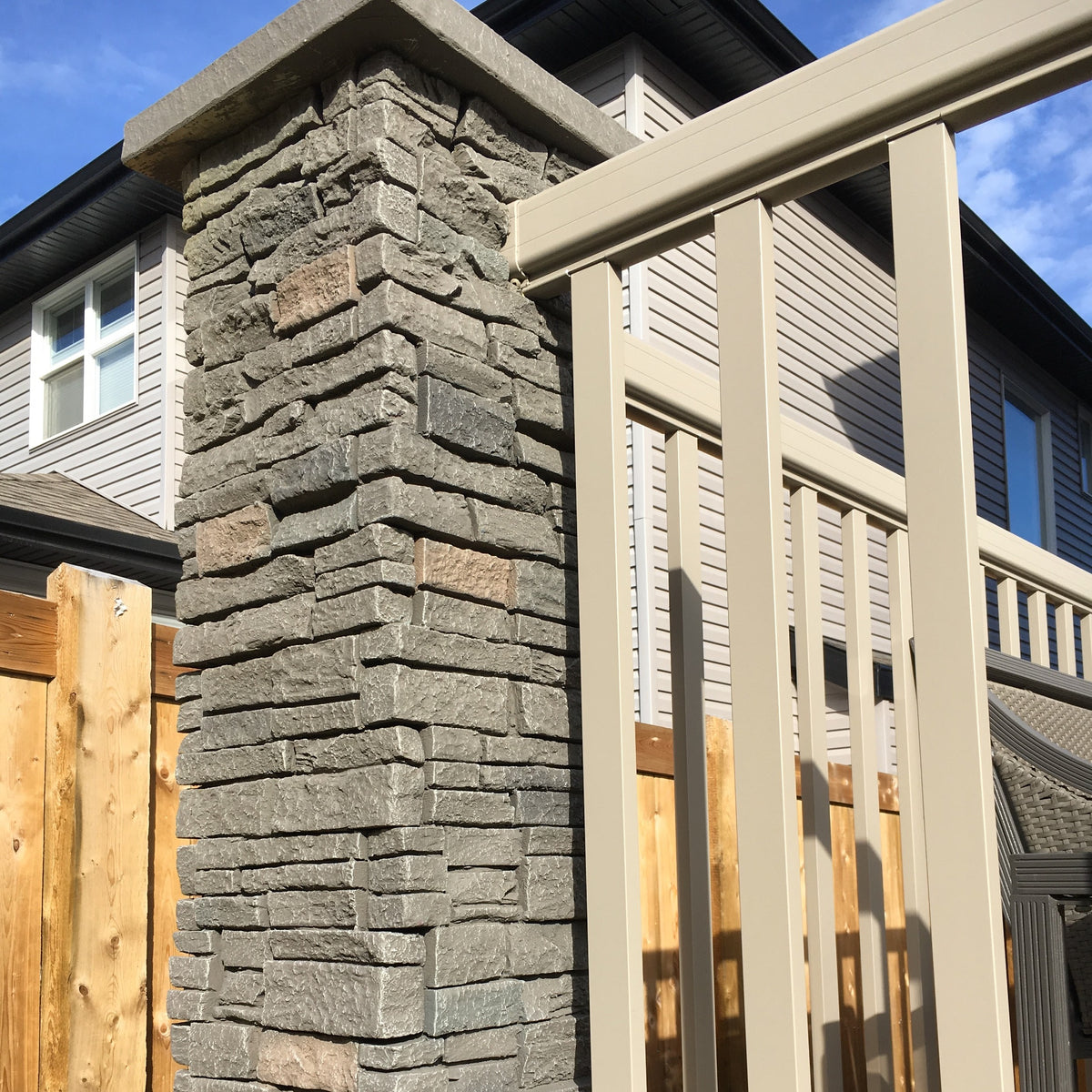 Quality Stone Stacked Stone Pillar Panel in Grey Brown — view 56