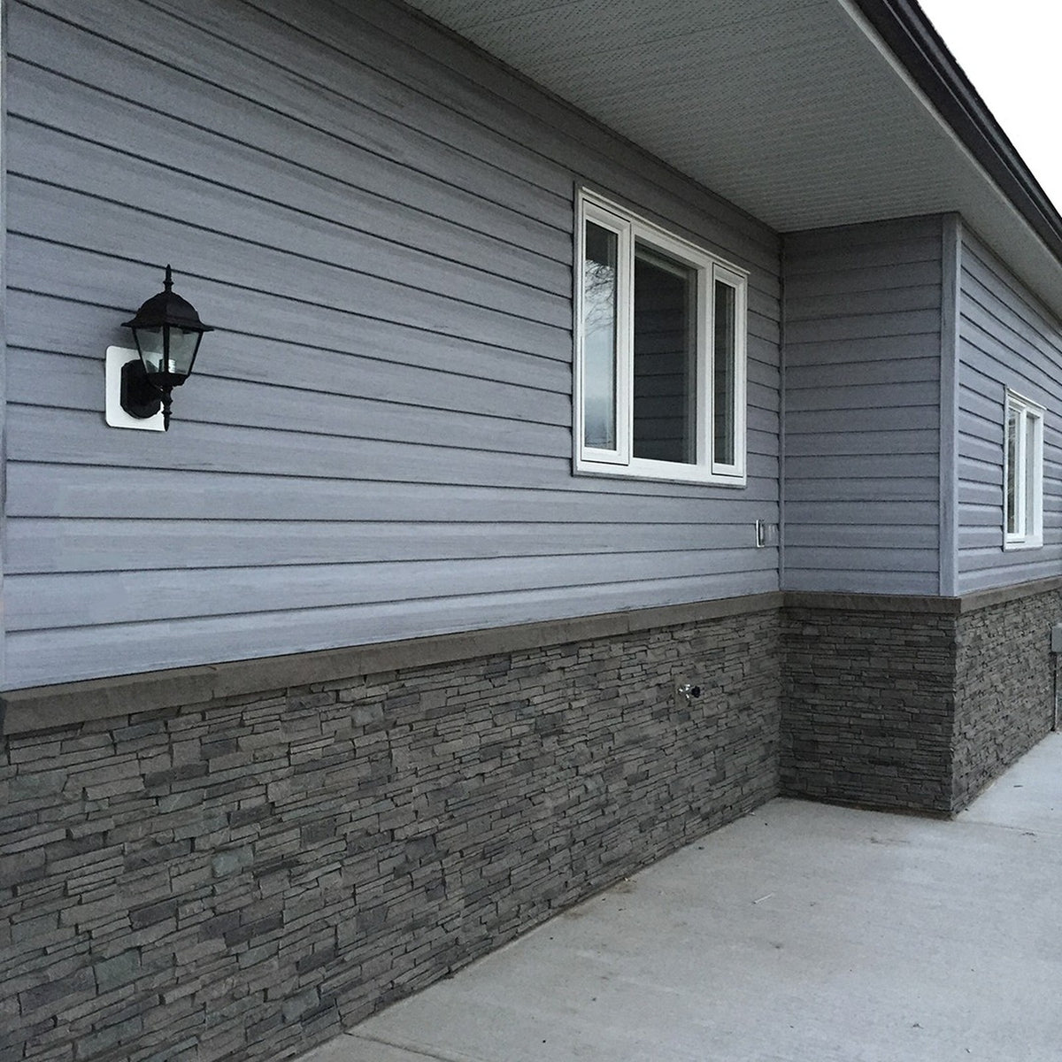 Quality Stone Stacked Stone Panel in Grey Blend