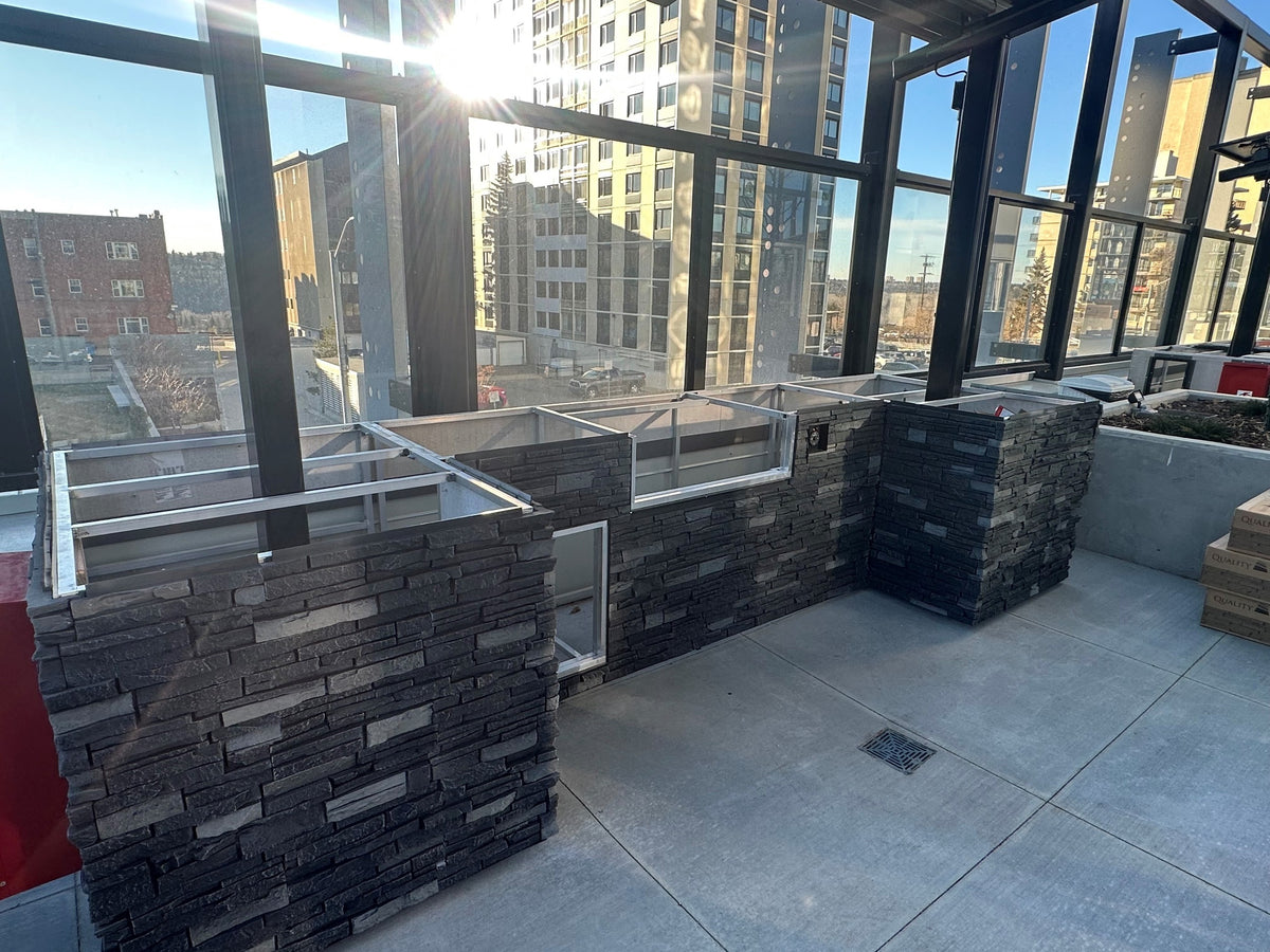 Quality Stone Stacked Stone Panel in Midnight Shadow — view 16