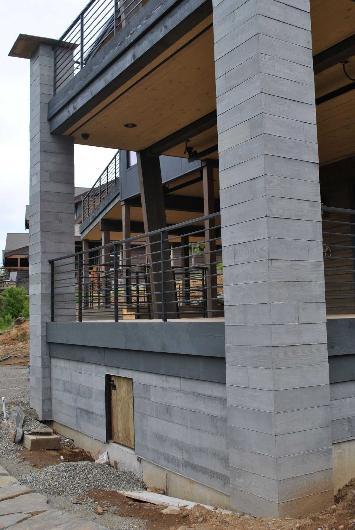 RealCast Board-Form Panel in Medium Grey — view 12