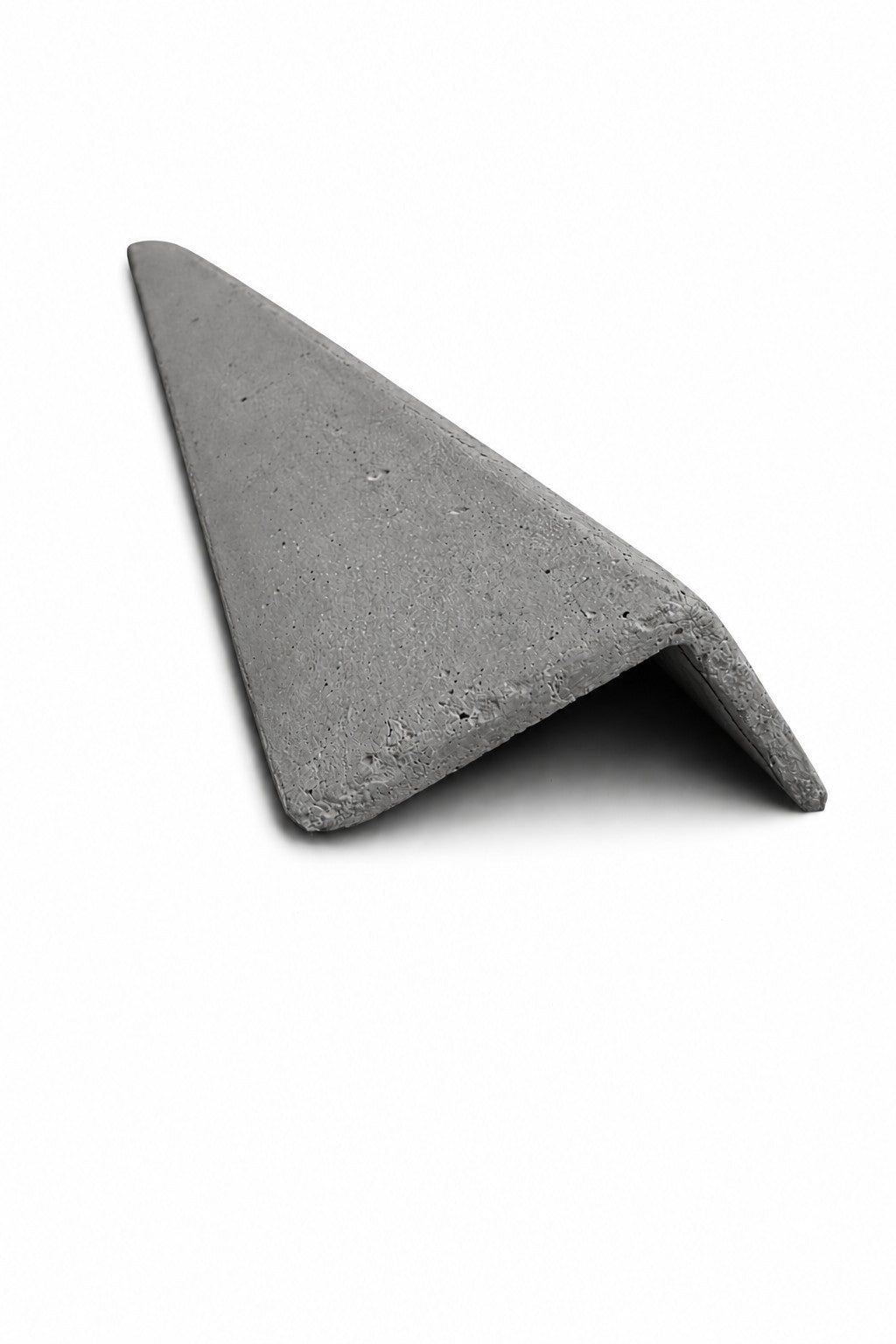 RealCast Slab Outside Corner 24 Series in Medium Grey — view 4
