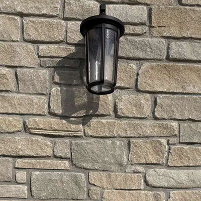 Amber Ridge Limestone natural stone thin veneer flats — real US-quarried natural stone