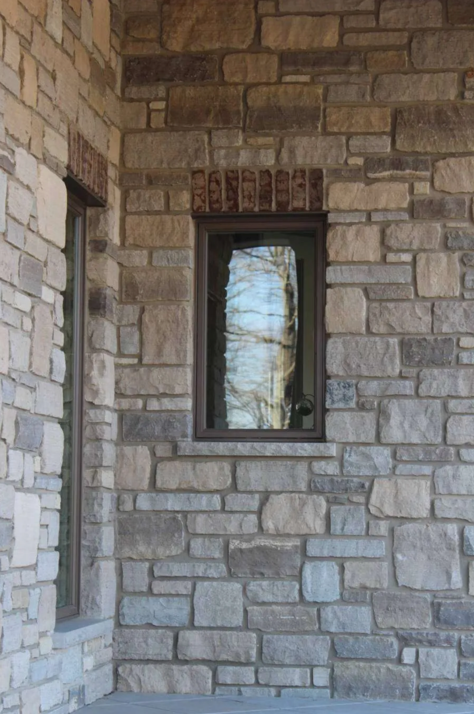 Foundry Hill Tumbled Random Heights - Thin Veneer - Sample