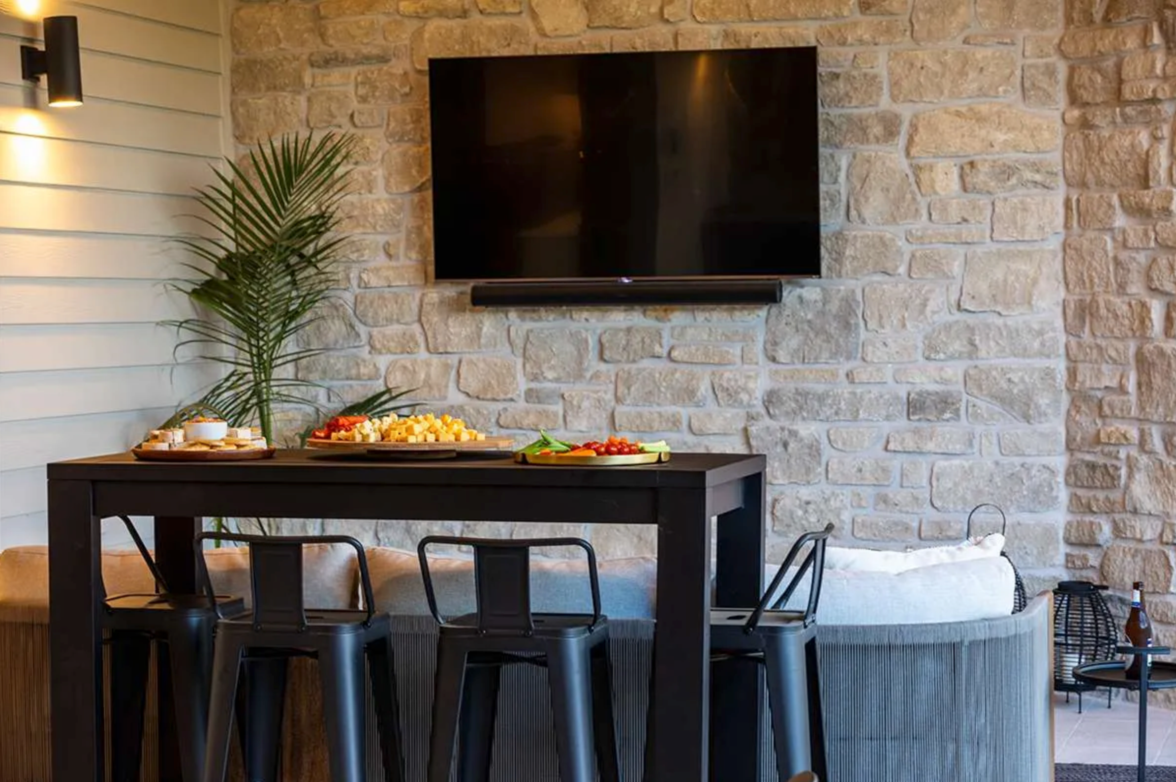 Glacier Ridge Limestone - Thin Veneer - Corners