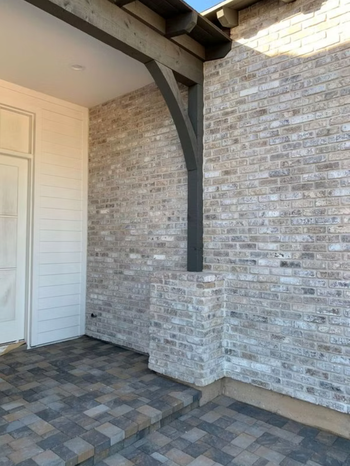 Thin Clay Brick Veneer - Greenwich - Flat - Small Box (7 SF)