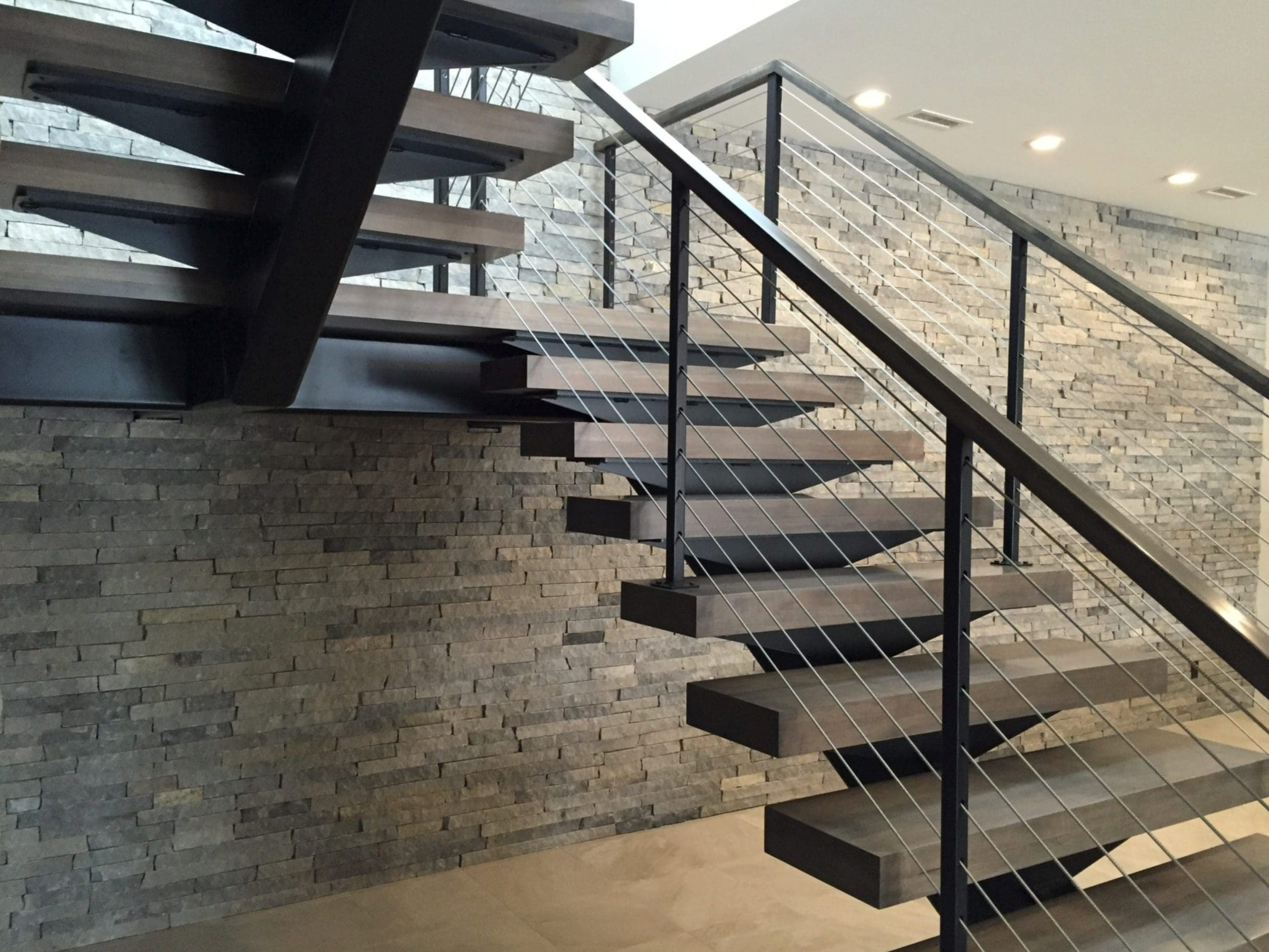 Pewter Ridge 2" Ledgestone - Thin Veneer - Corners