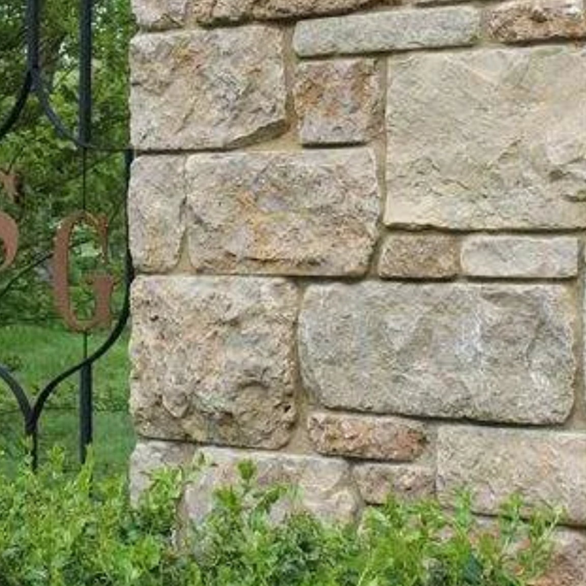 Pewter Ridge Gold Tumbled Dimensional - Thin Veneer - Sample