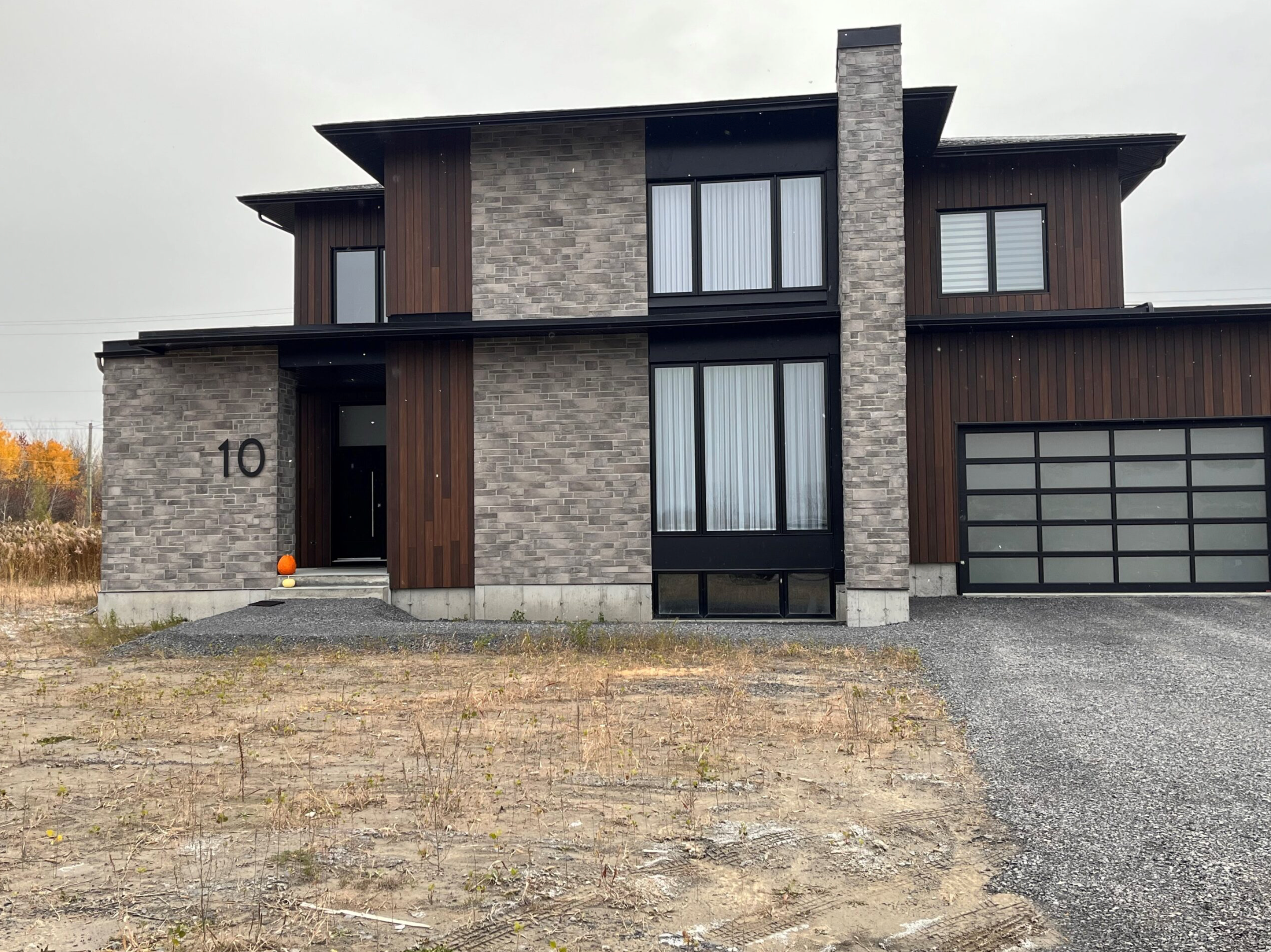 Ridge Stone Veneer - Ash - Flat - Small Box (10 SF)