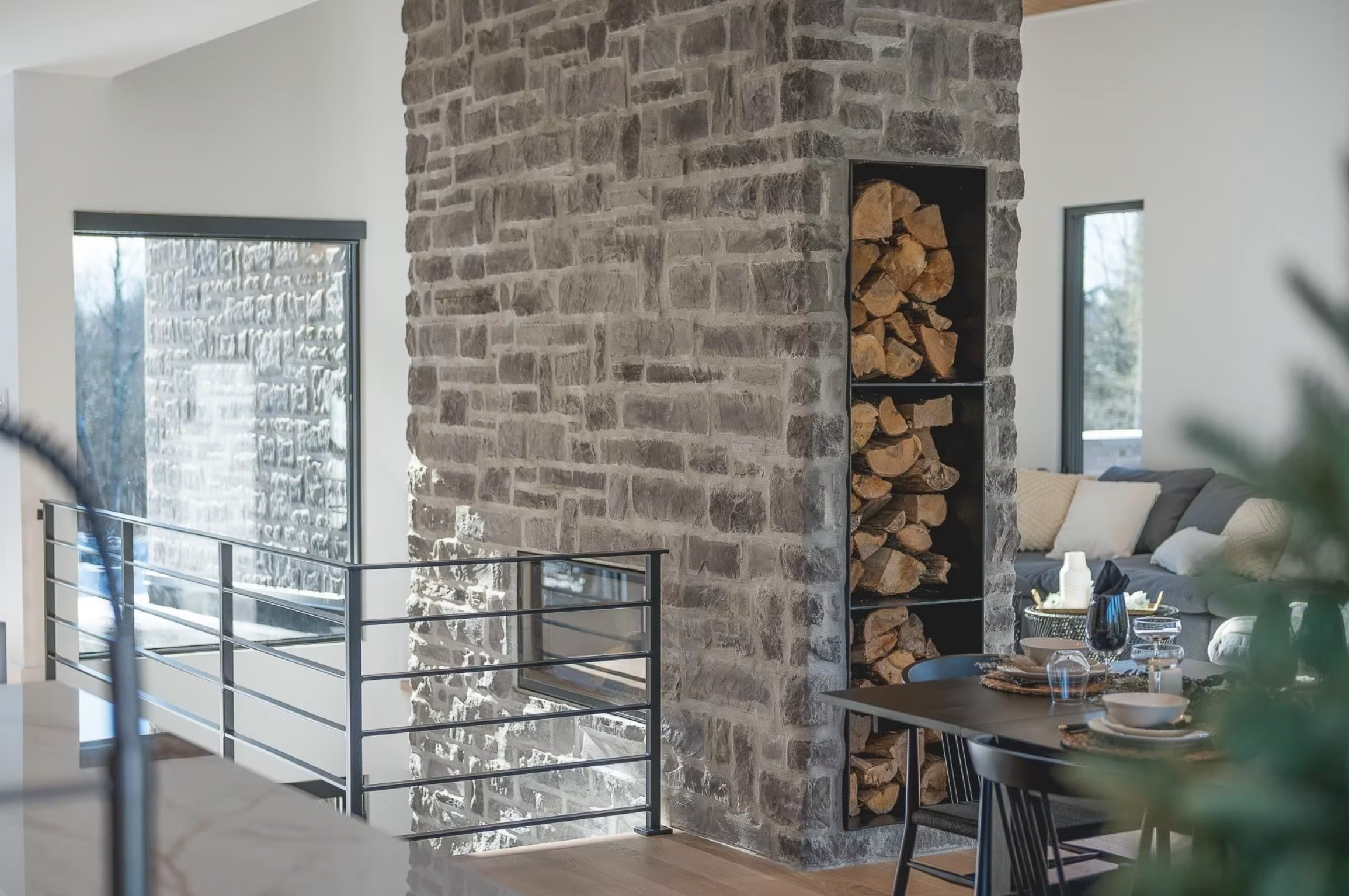 Ledge/Cobble Stone Veneer - Ash - Flat - Large Box (100 SF)