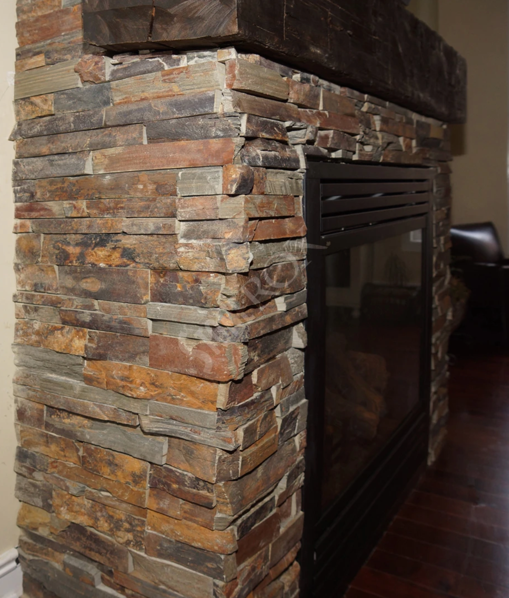 StoneRox Natural Stone Panels - Rustic Multi-Coloured - Corners (2 LF/Box)
