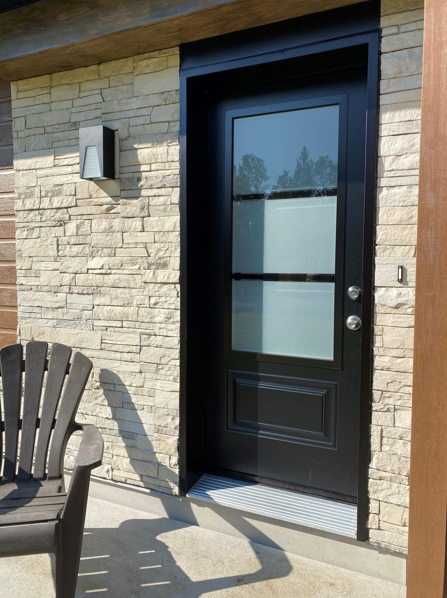 Vena CastleRock Screw-On Stone Panels - Everest - Corners - Small Box (2.6 LF)