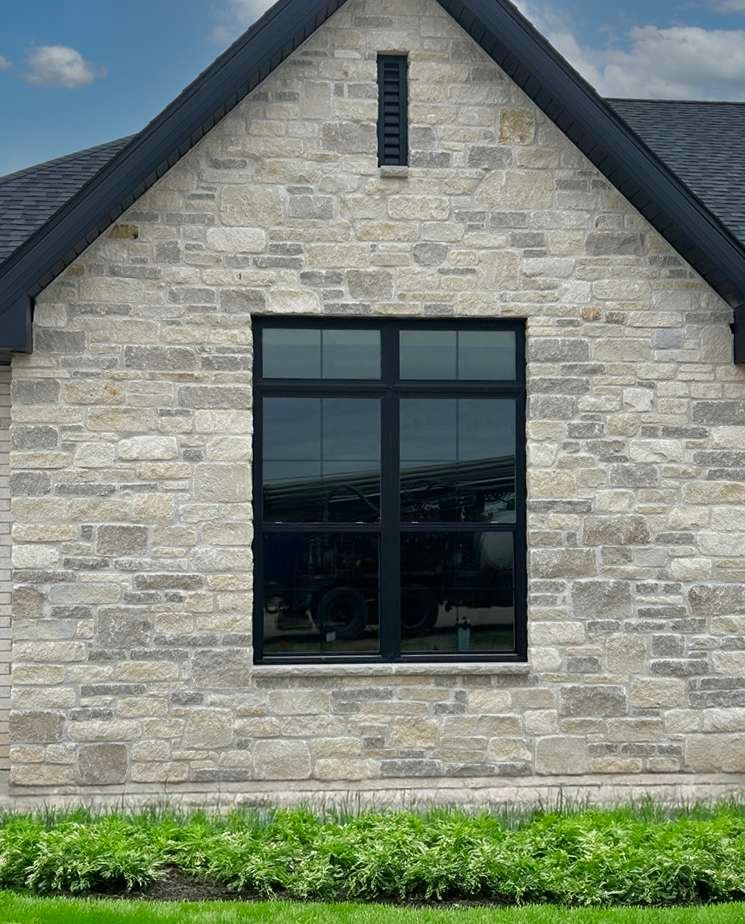 Birchmere Tumbled Tumbled Random Heights stone veneer detail
