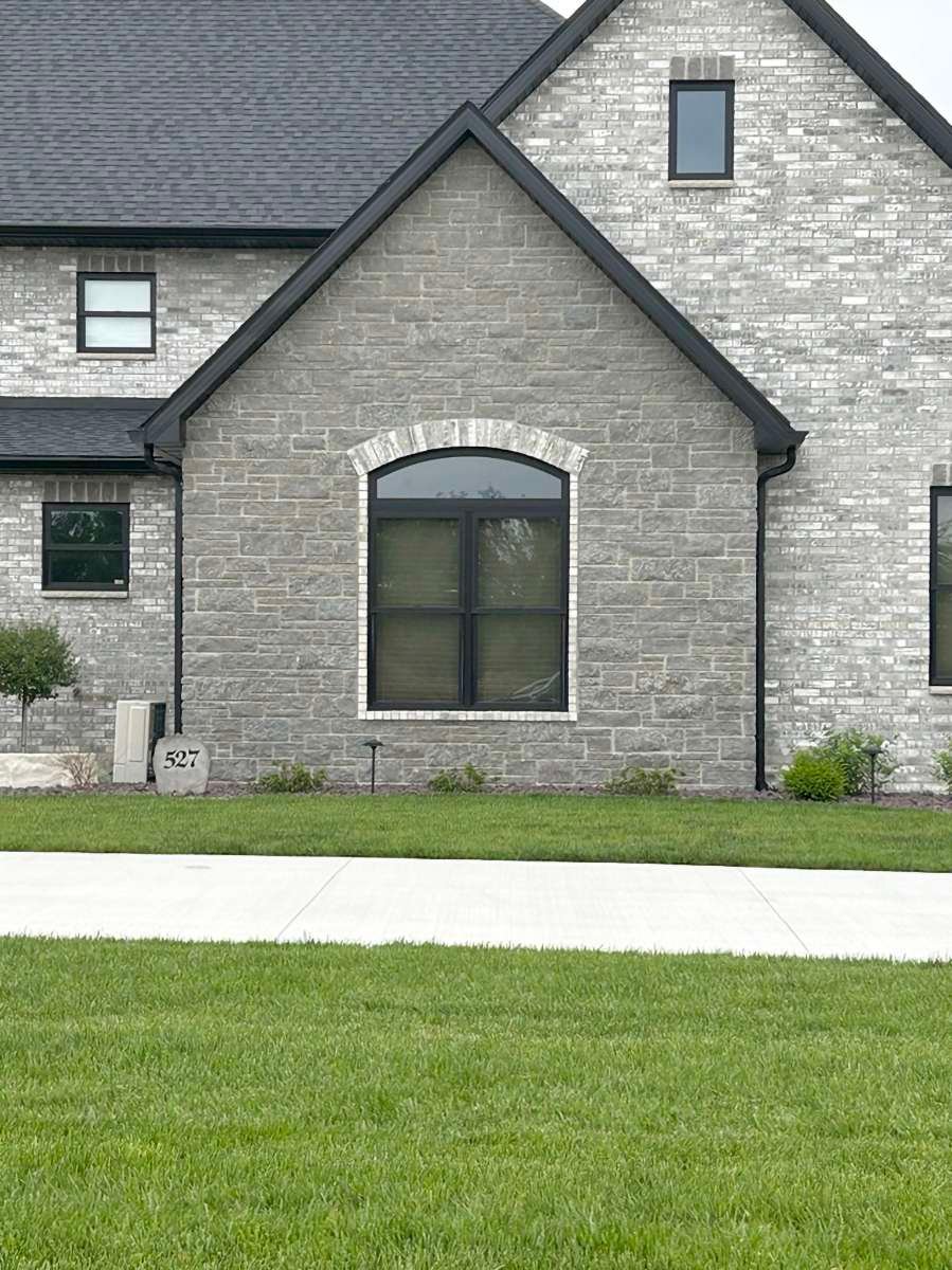 Chesterton Marble Dimensional stone veneer detail