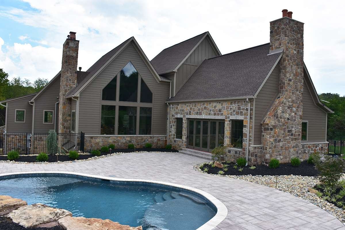Highland Fieldstone Squares and Recs natural stone project