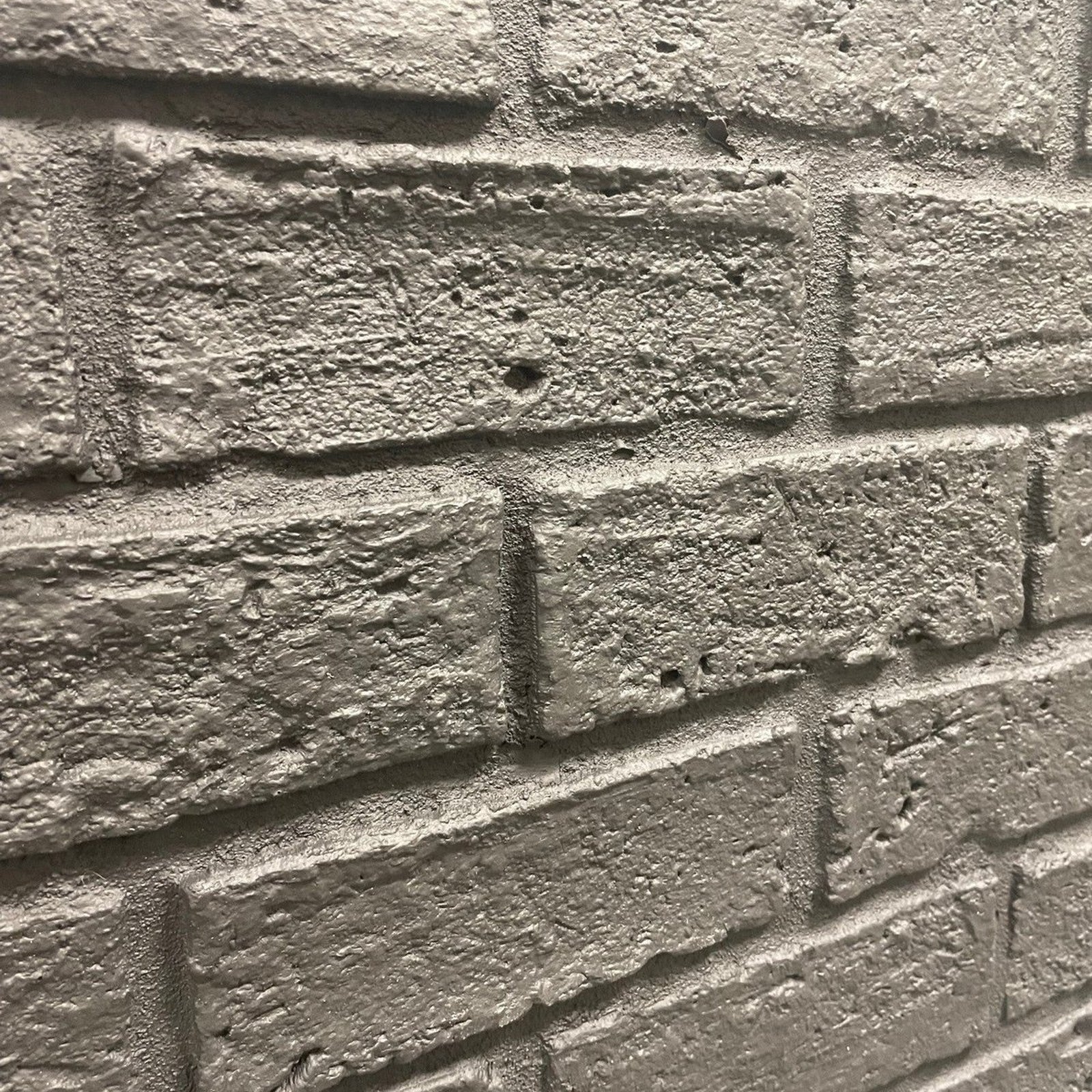 HourWall Classic Brick Panel in Vintage Black