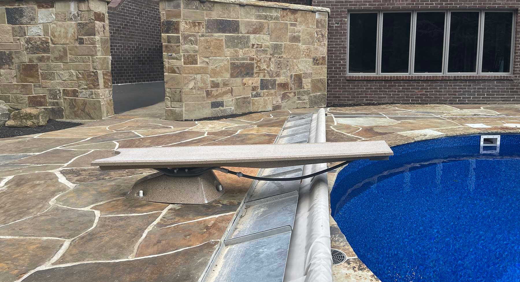 Ironwood Ledge Squares and Recs natural stone installation