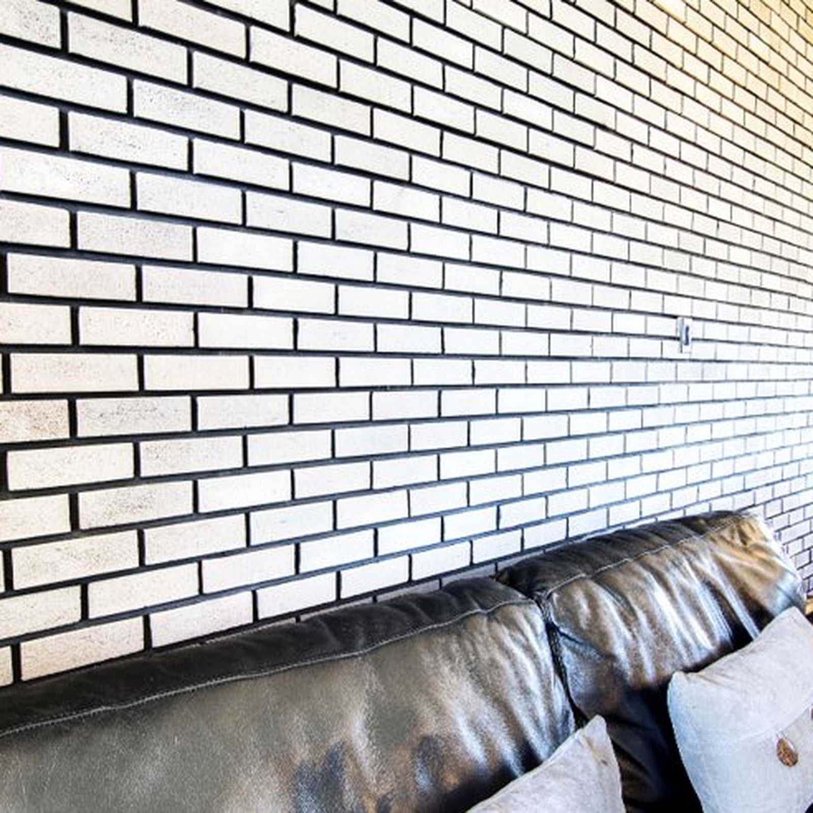Quality Stone Modern Brick Panel in Old School Yellow — Sample