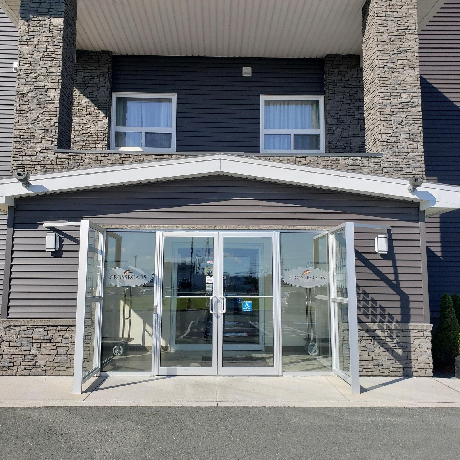 Quality Stone Ridge Stone Panel in Grey Blend