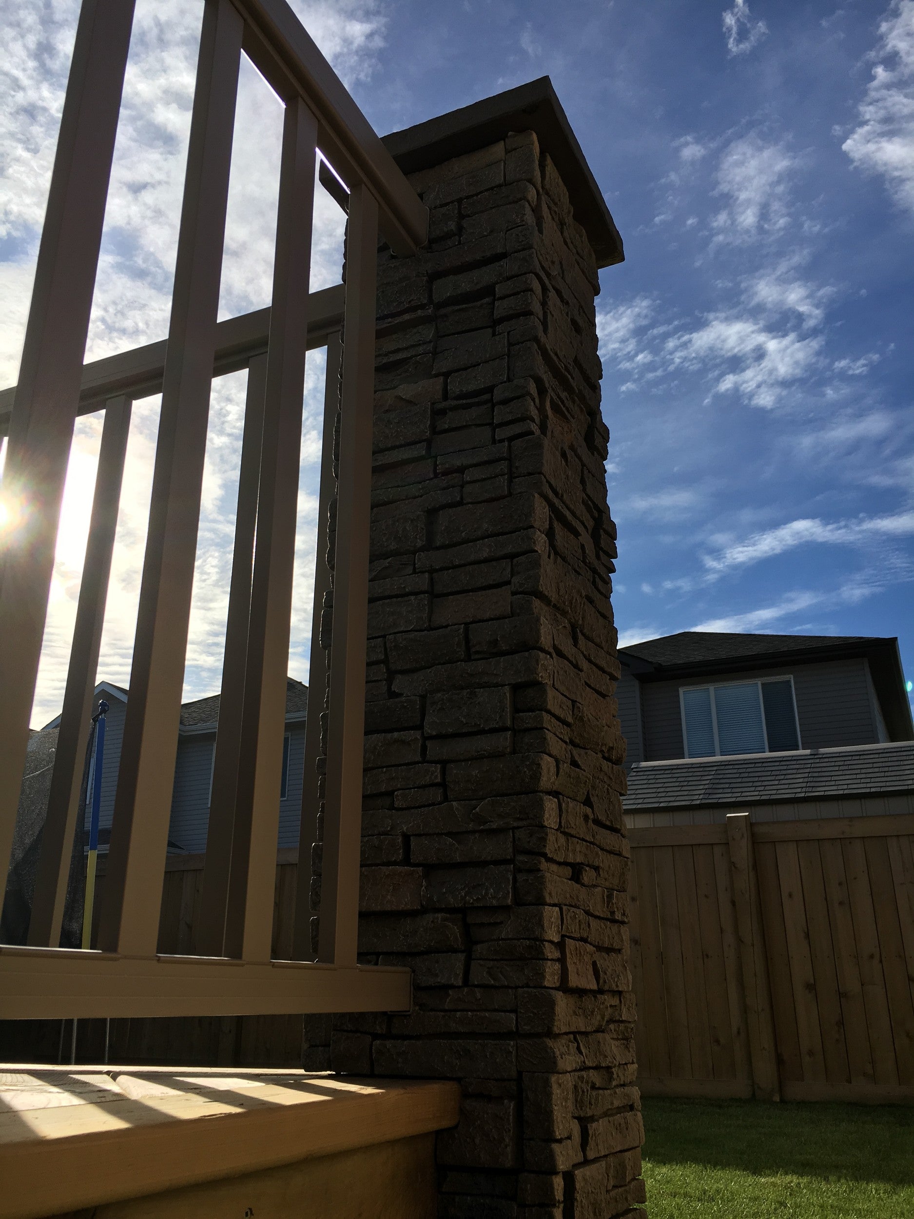 Quality Stone Pillar Wrap Panel in Grey Brown — single-face pillar wrap in polyurethane