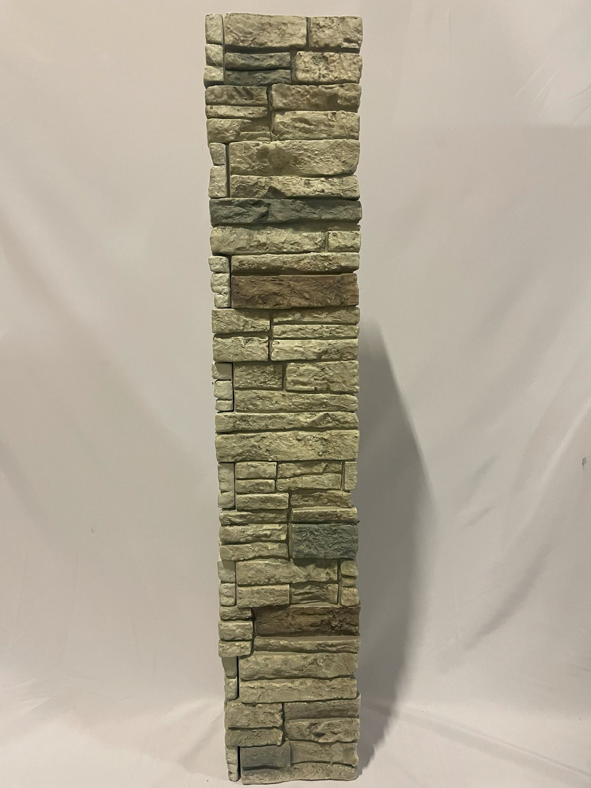 Quality Stone Stacked Stone Pillar Panel in Limestone — view 94