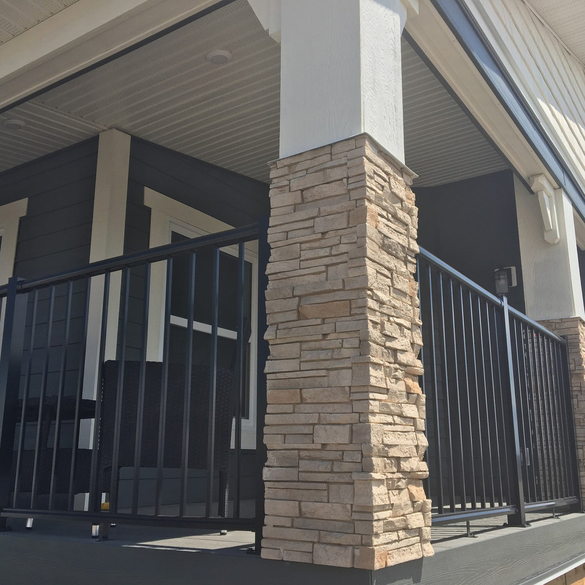 Quality Stone Stacked Stone Panel in Aspen Blend