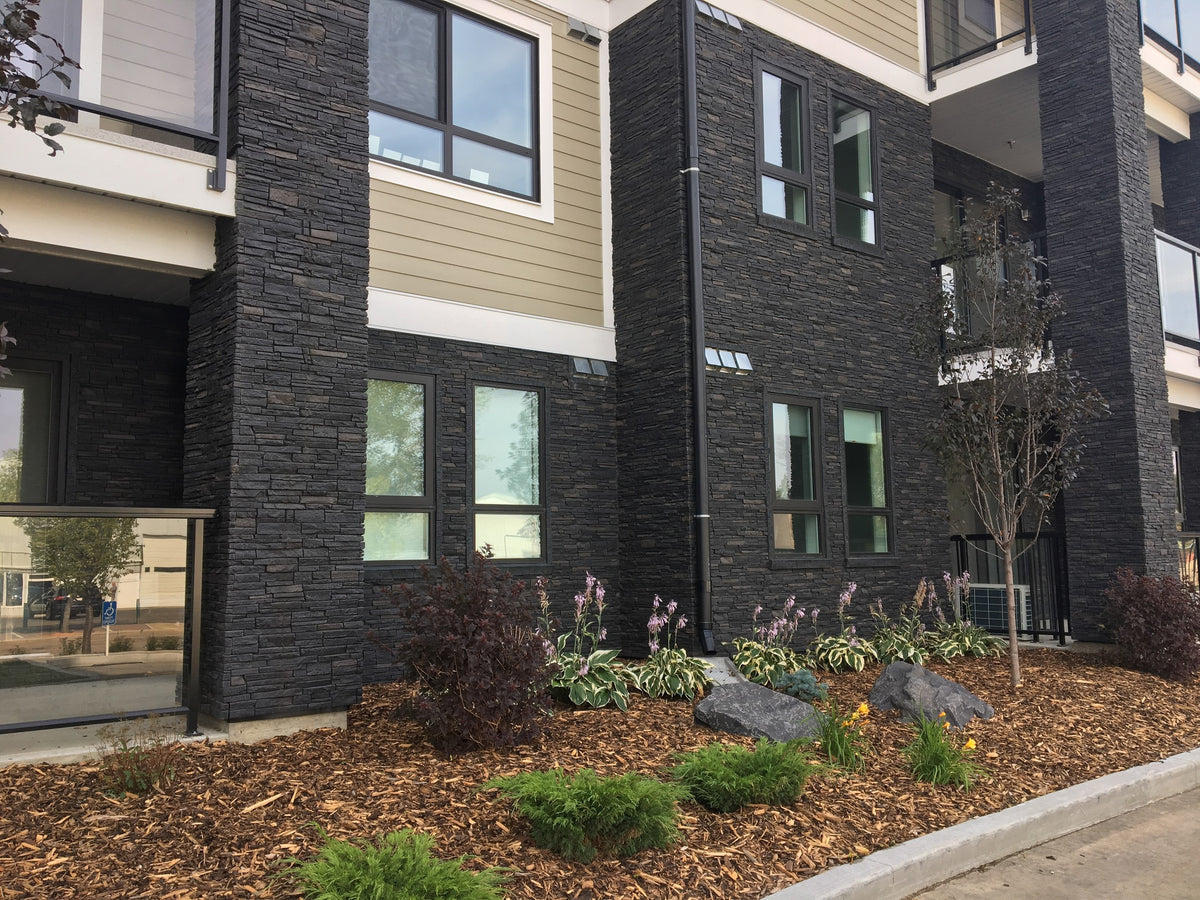Quality Stone Stacked Stone Panel in Black Blend — view 56
