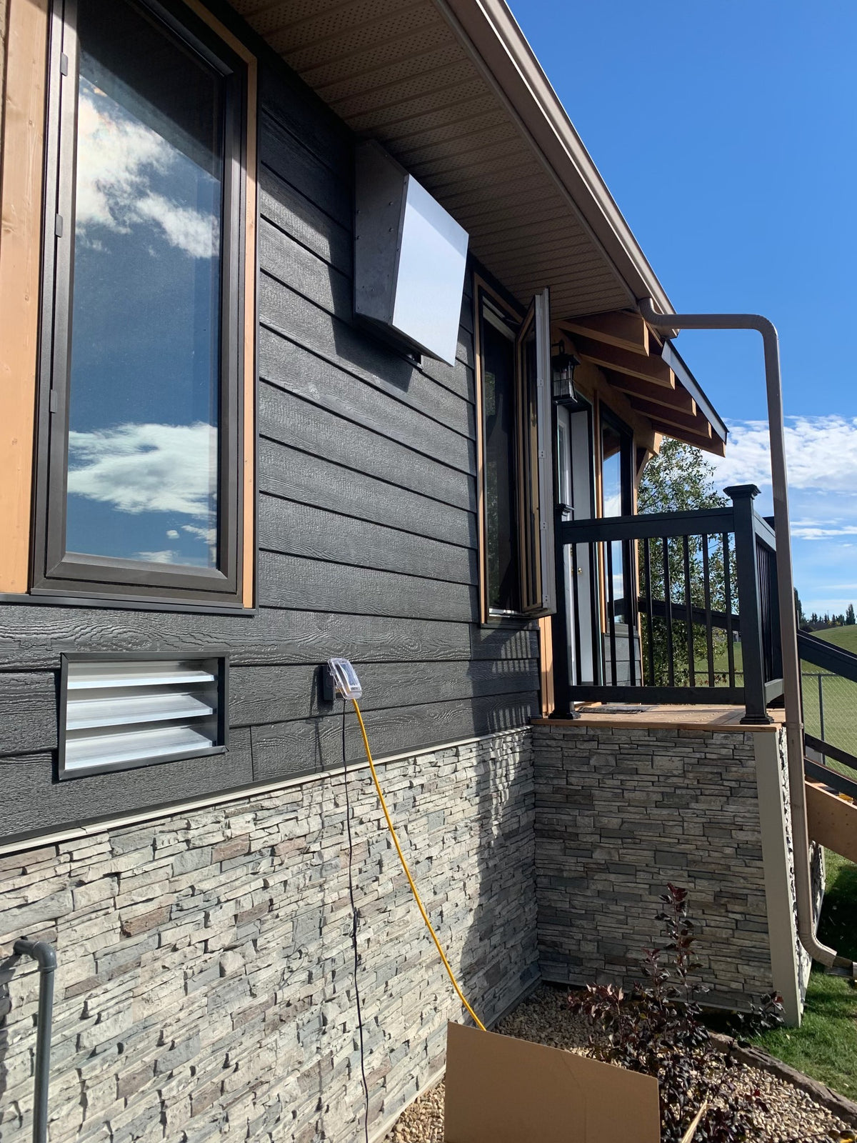 Quality Stone Stacked Stone Panel in Limestone — view 40
