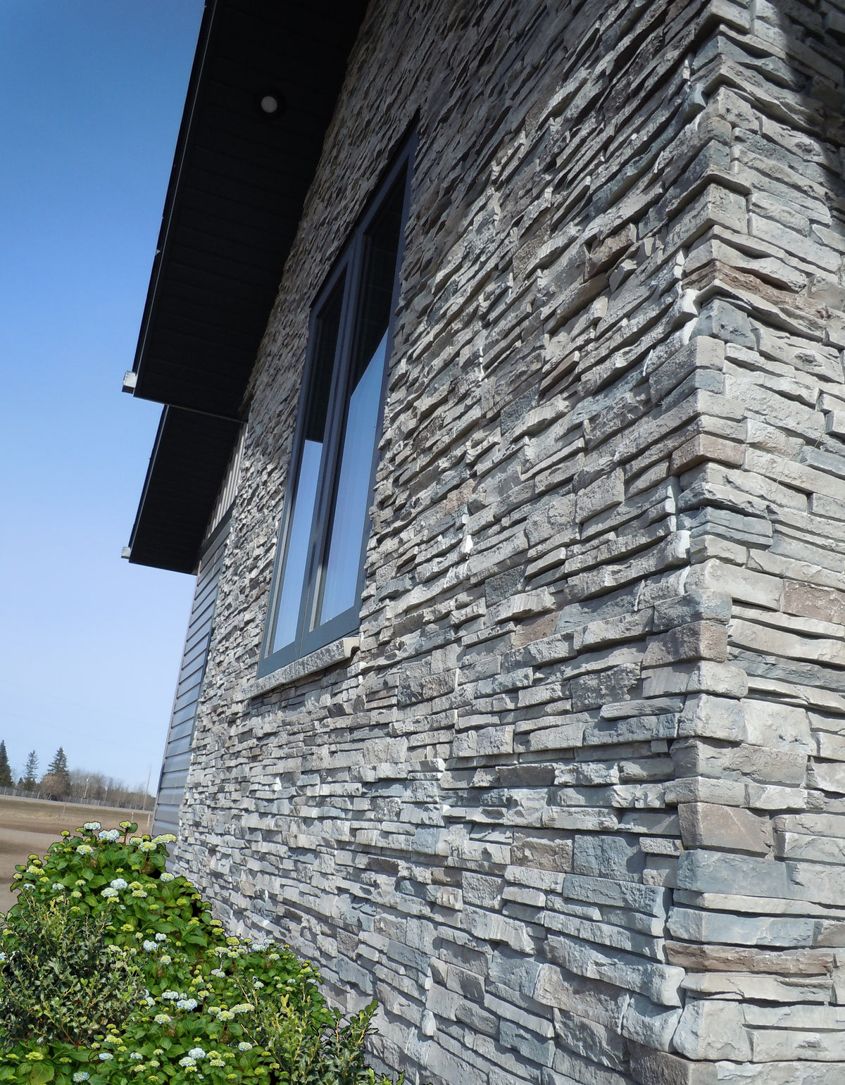 Quality Stone Stacked Stone Panel in Limestone — view 48