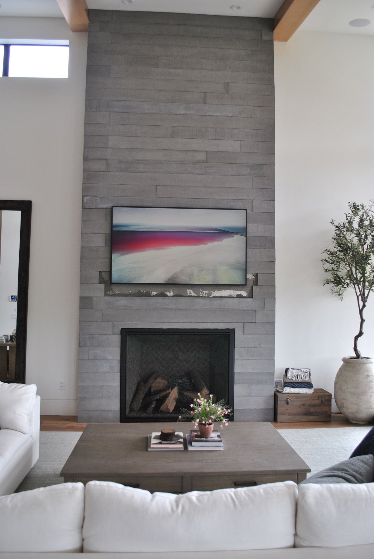 RealCast Board-Form Panel in Light Grey