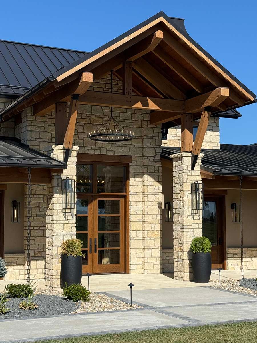 Silverdale Limestone Tumbled Dimensional natural stone installation