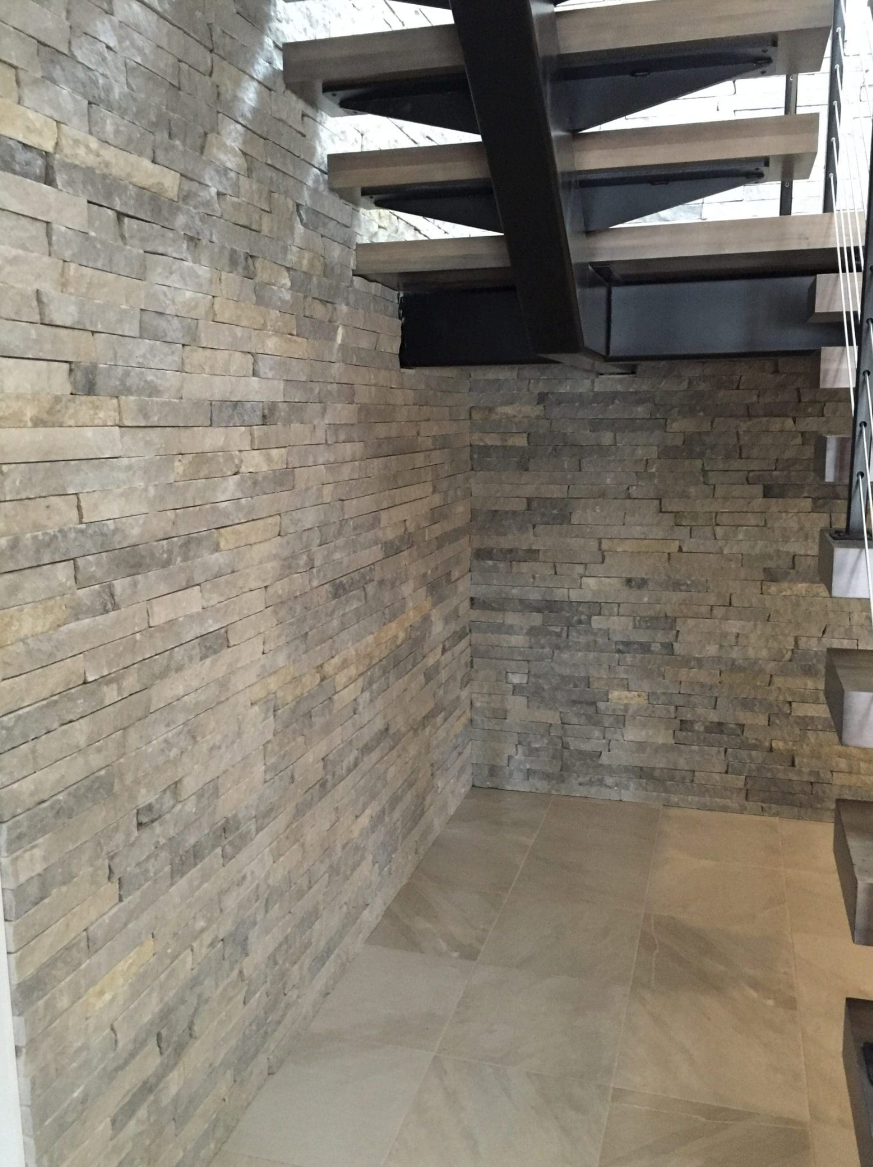 Pewter Ridge 2" Ledgestone - Thin Veneer - Corners